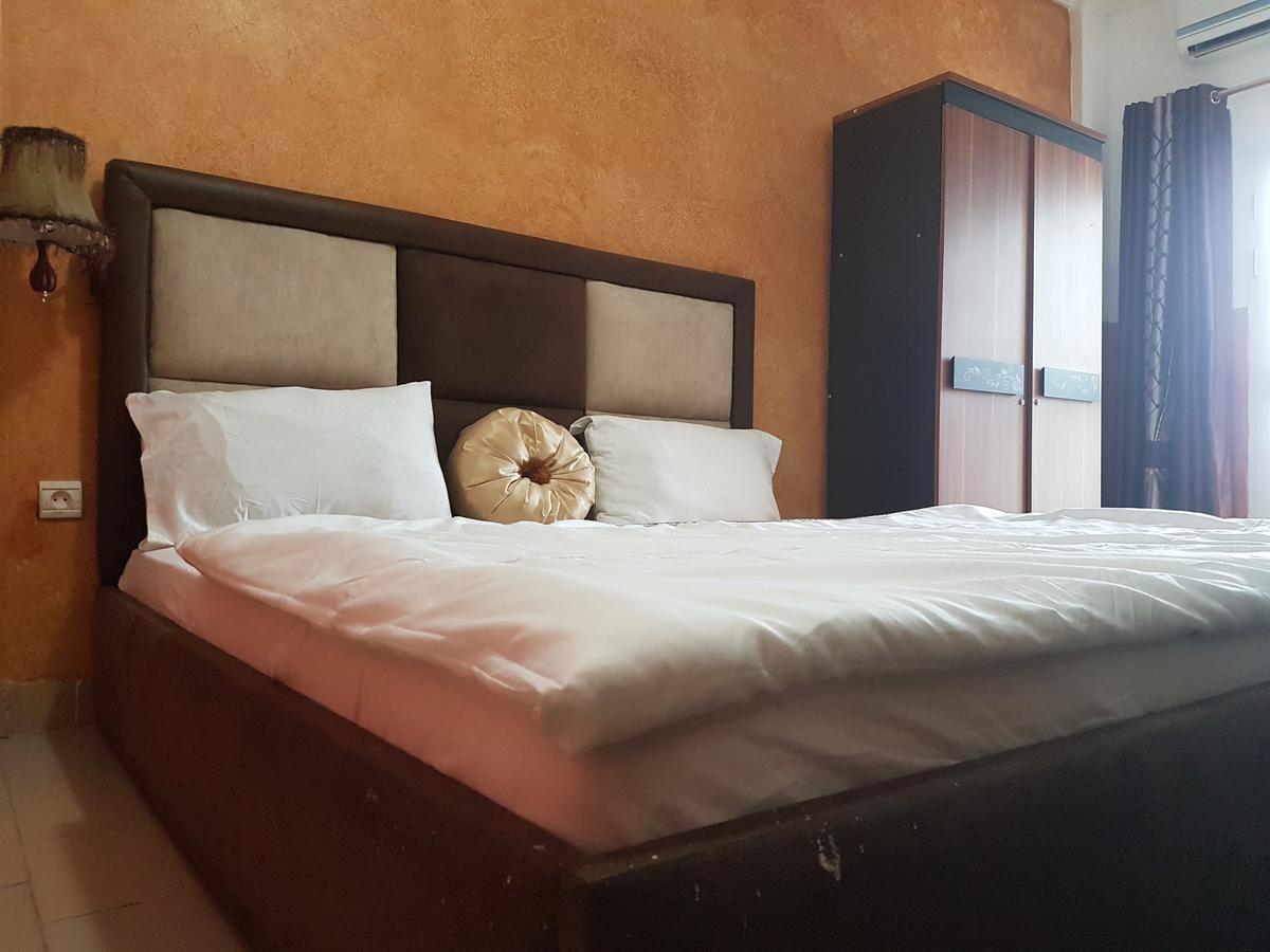 Novo Hotel Браззавиль Экстерьер фото